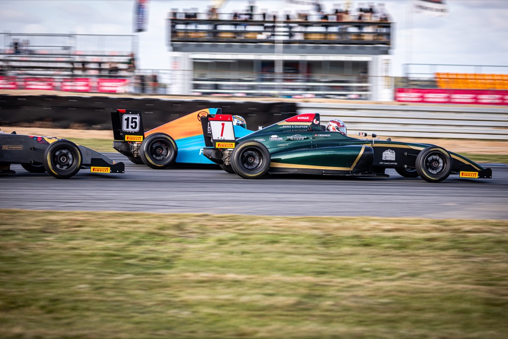 Det nye kuld præsterede og stjernen trådte i karakter 
(Foto: STEP Motorsport)